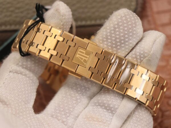 Audemars Piguet Royal Oak Chronograph 18K Gold plated – 1:1 Superclone