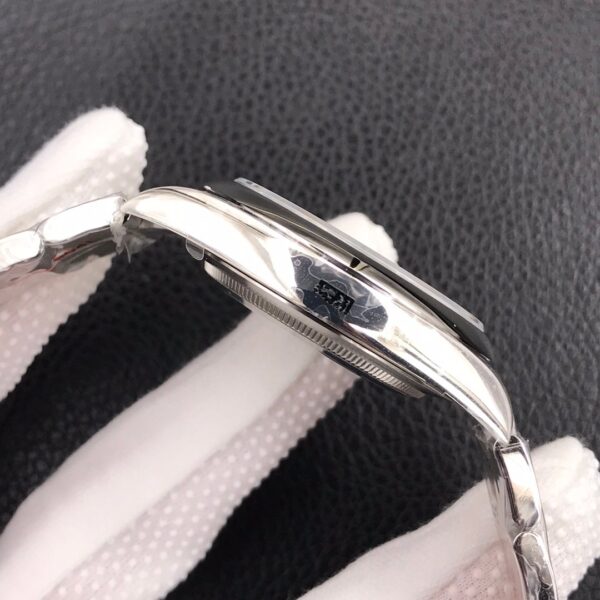 1:1 super clone Rolex Oyster Perpetual 41 Blue face 124300