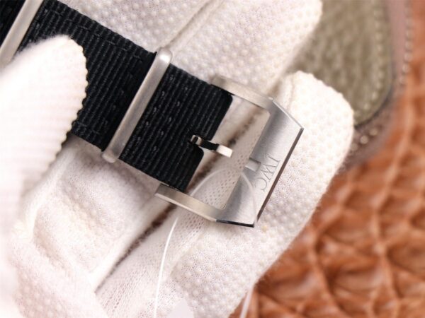 Mark XIW324703 "Lawrence Sports Foundation" – 1:1 Superclone