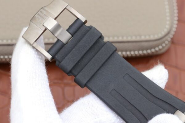 1:1 Superclone Audemars Piquet Royal Oak Offshore 26405