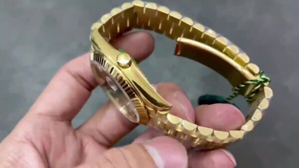 Day Date Rolex Weekly Journal 18K Yellow Gold Plated counter weight