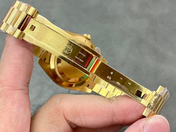 1:1 super clone Day Date Rolex Weekly Journal 18K Yellow Gold Plated counter weight