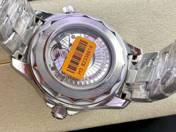 1:1 super clone OMEGA Seamaster Diver 300M 42mm Green Dial