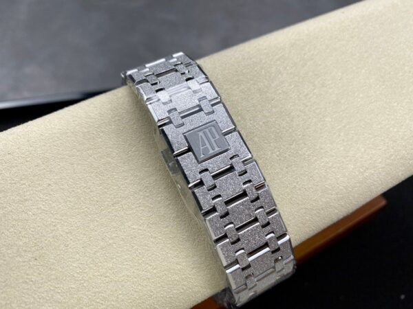 Audemars Piguet Royal Oak Frost 15410