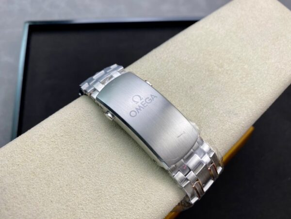 OMEGA Seamaster Diver 300M 42mm Black Dial