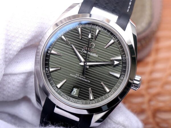 Omega Seamaster Aqua Terra Co-Axial SPECTRE – 1:1 Superclone