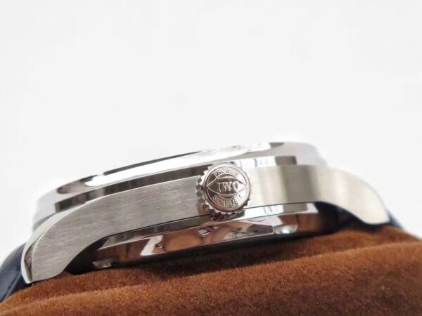 NewPortuguese seven IW500705- 1:1 Superclone